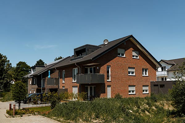 Neu entstandene Mehrfamilienhäuser am Haller Weg (2020)